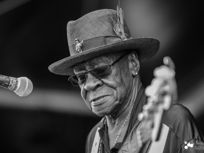 Bob Stroger